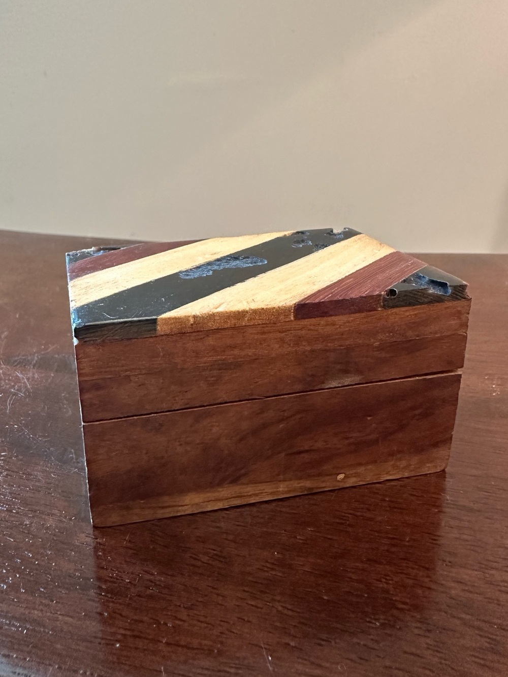 Tiny wooden box